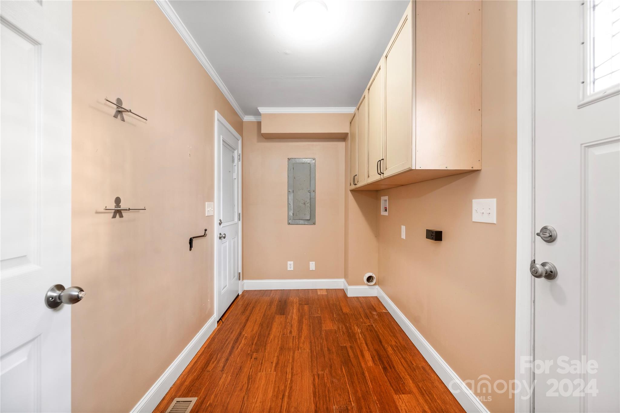 186/188 Bellwood Loop