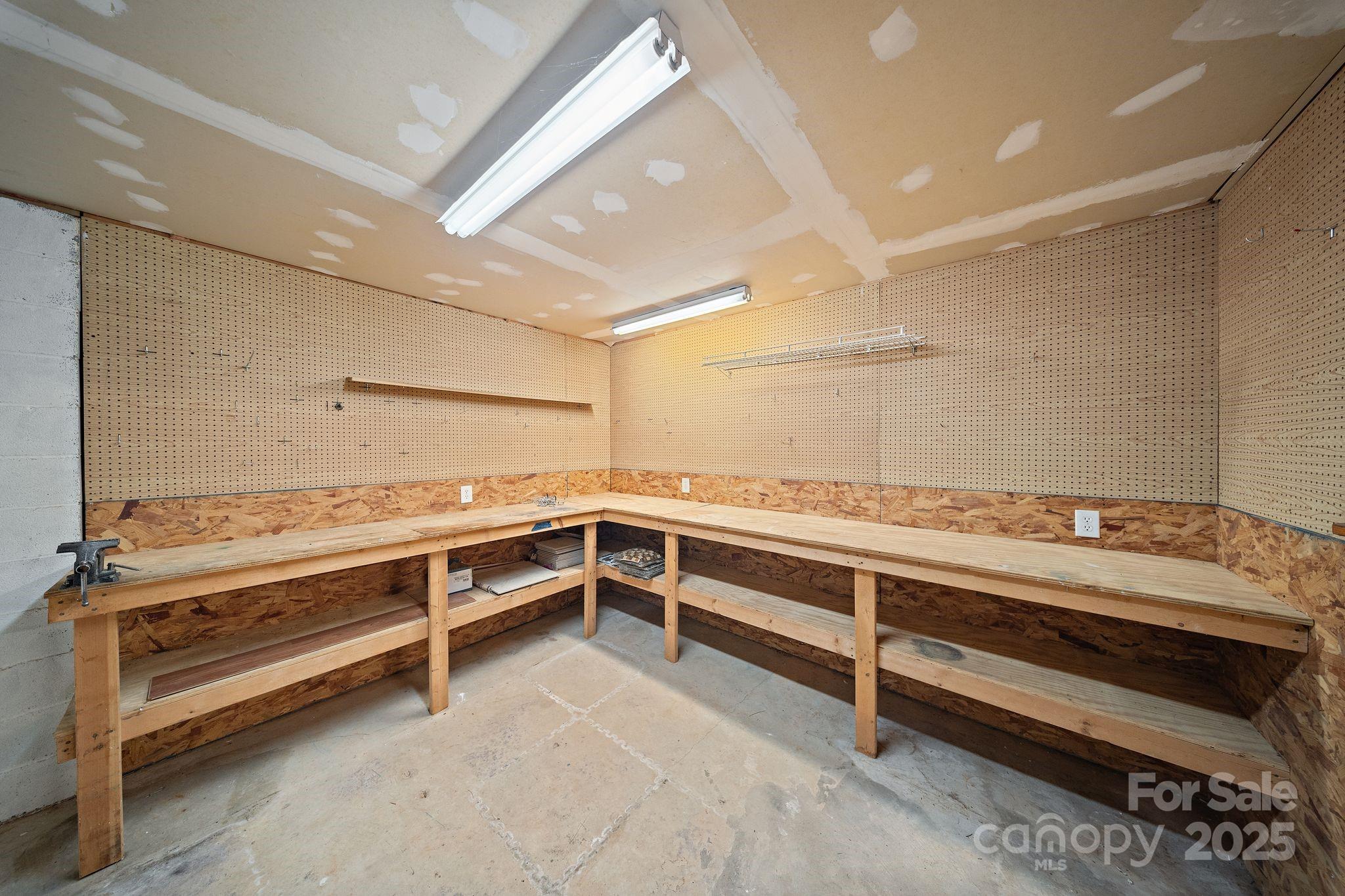 110 N Shore Drive