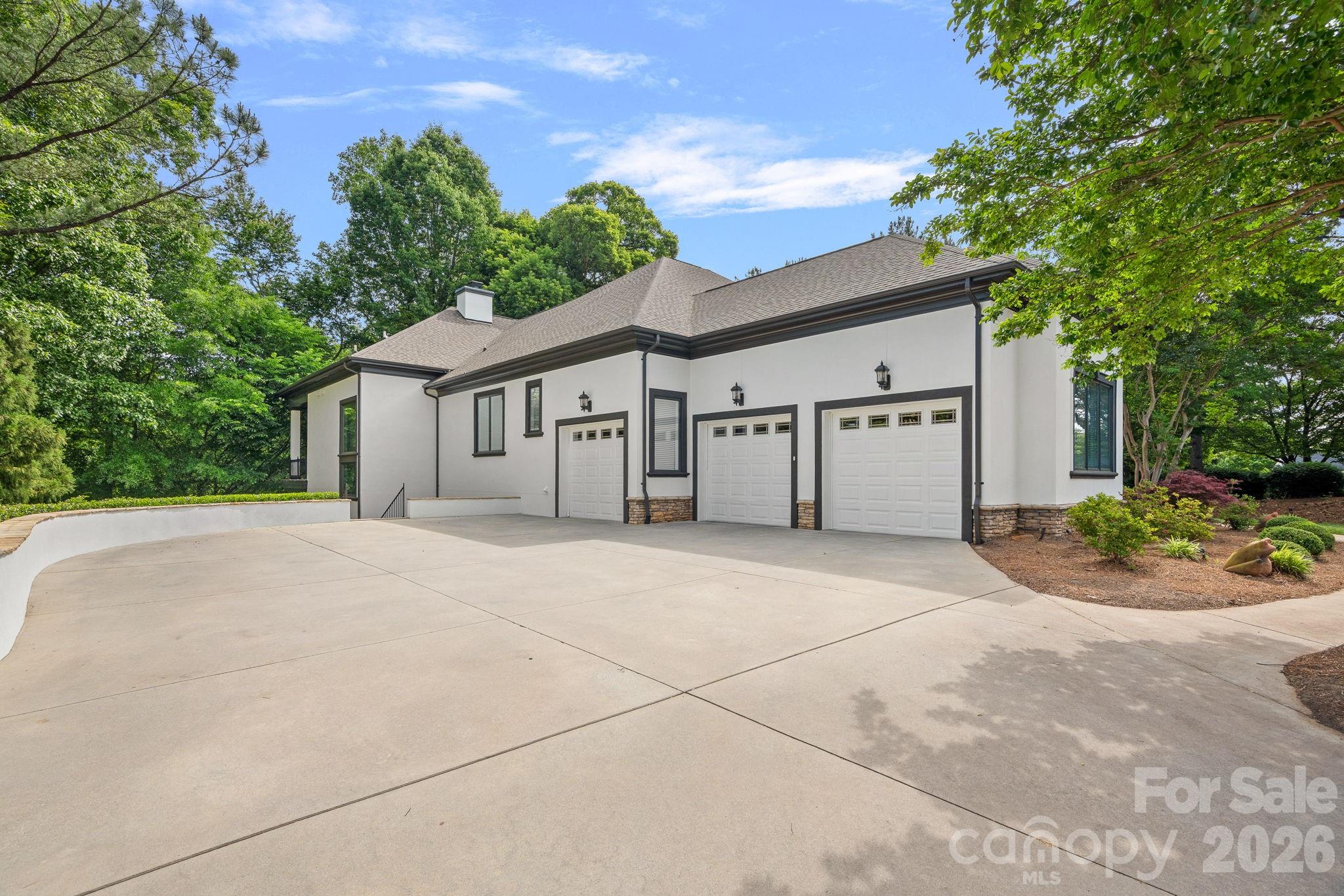 106 Lightship Drive