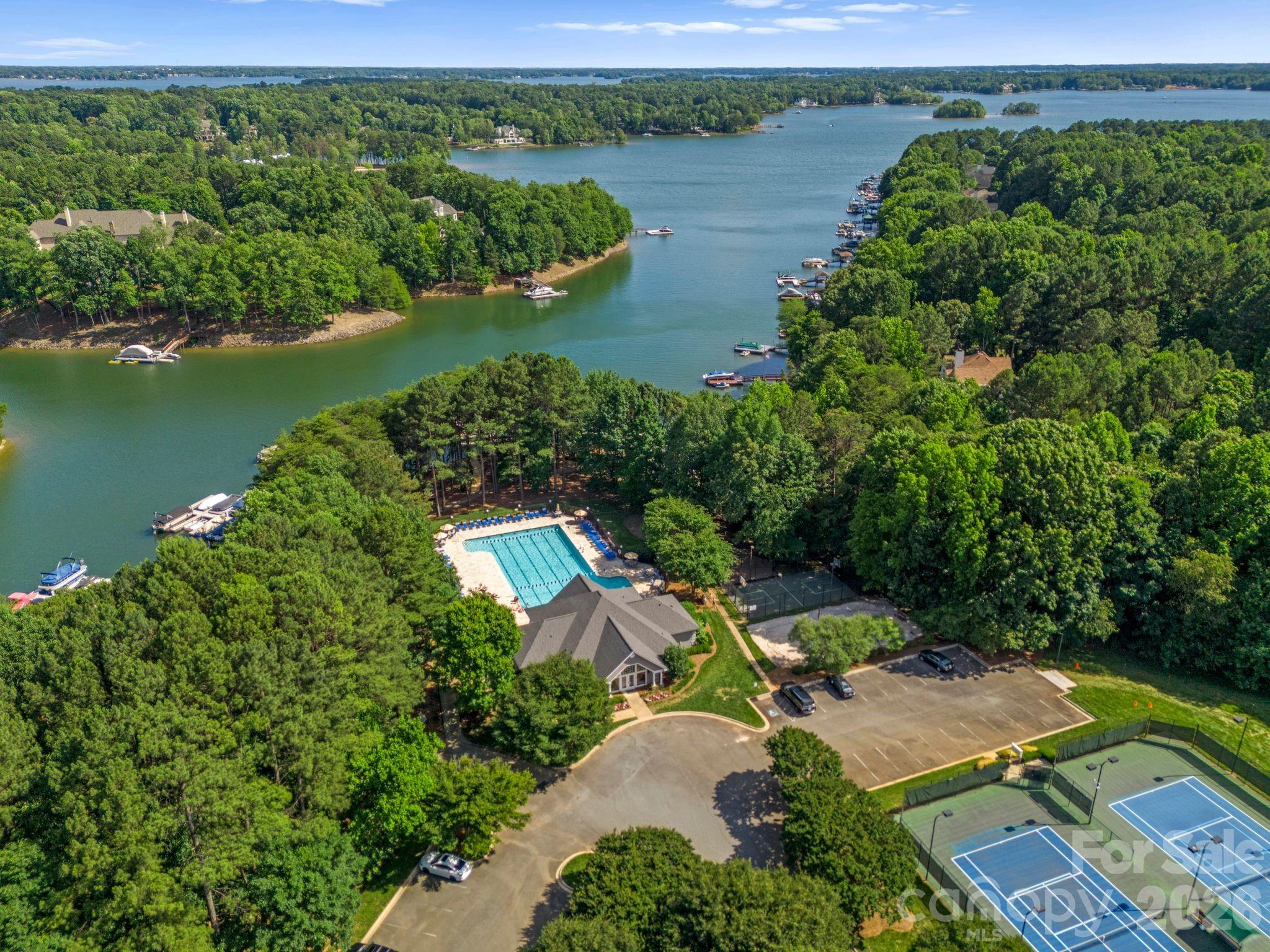 124 Hunter Spring Lane