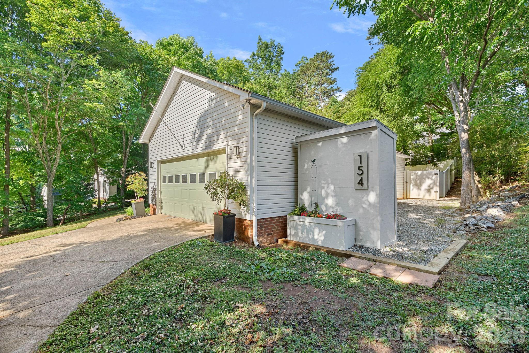 154 Quiet Cove Road