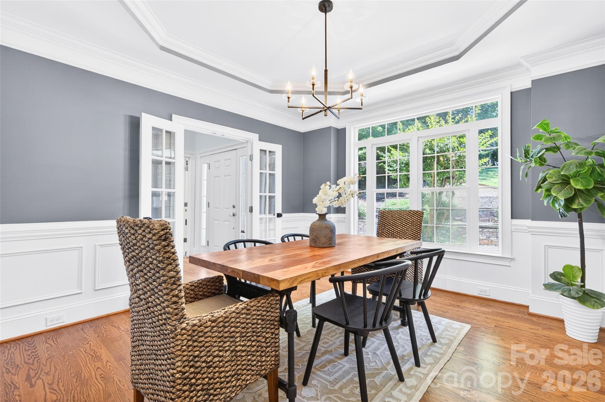 144 English Ivy Lane