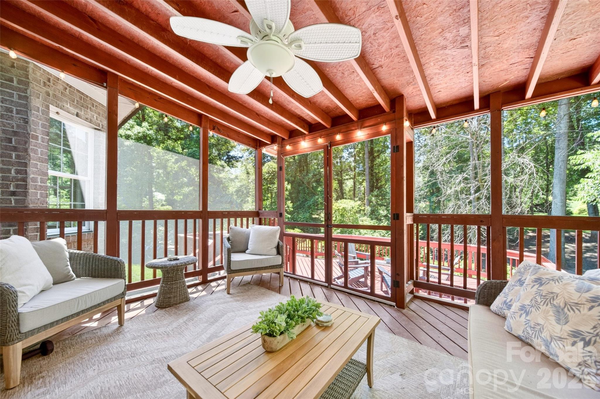 144 English Ivy Lane