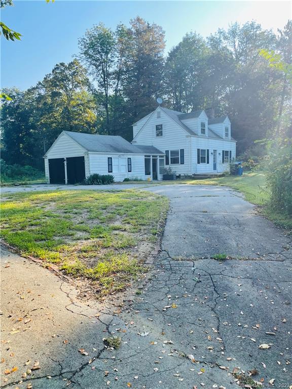 90 Wauregan Road