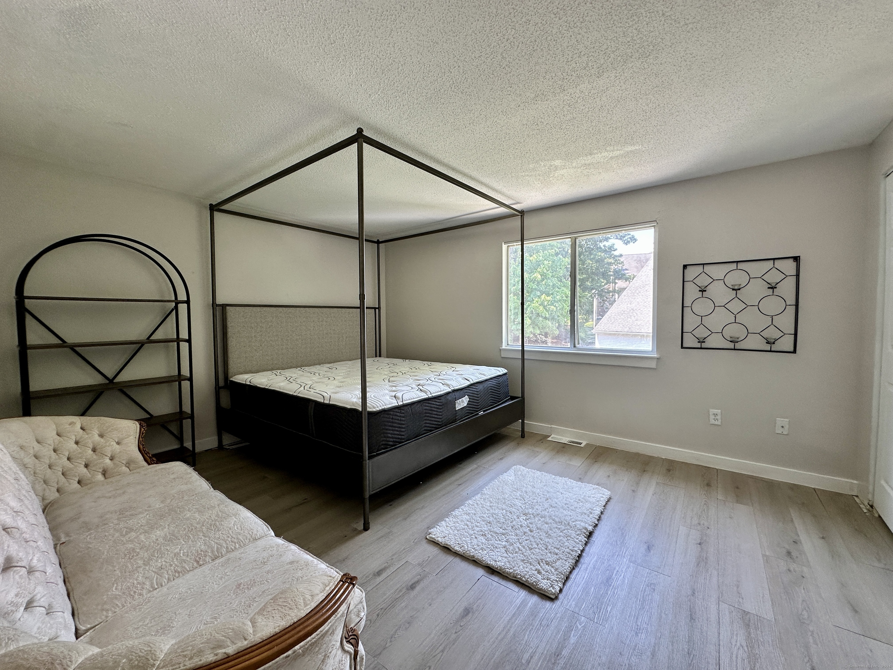 63 Perry Street 108