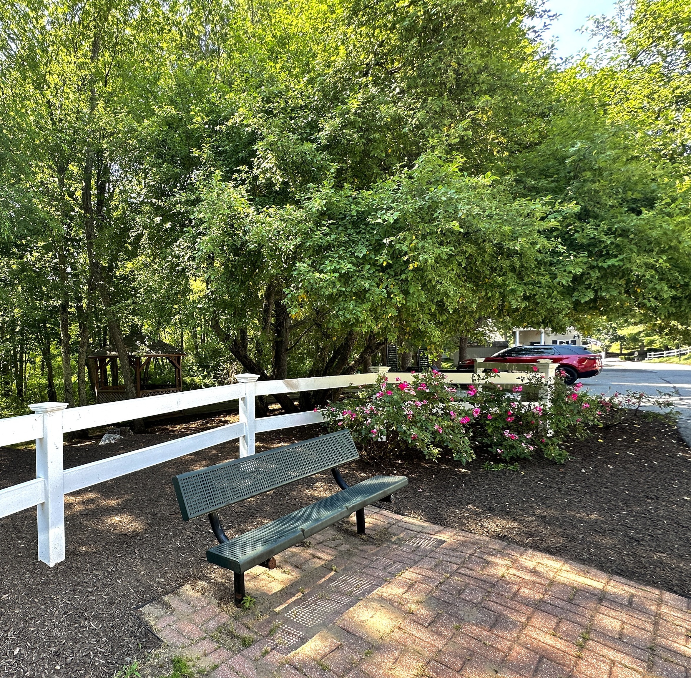 63 Perry Street 108