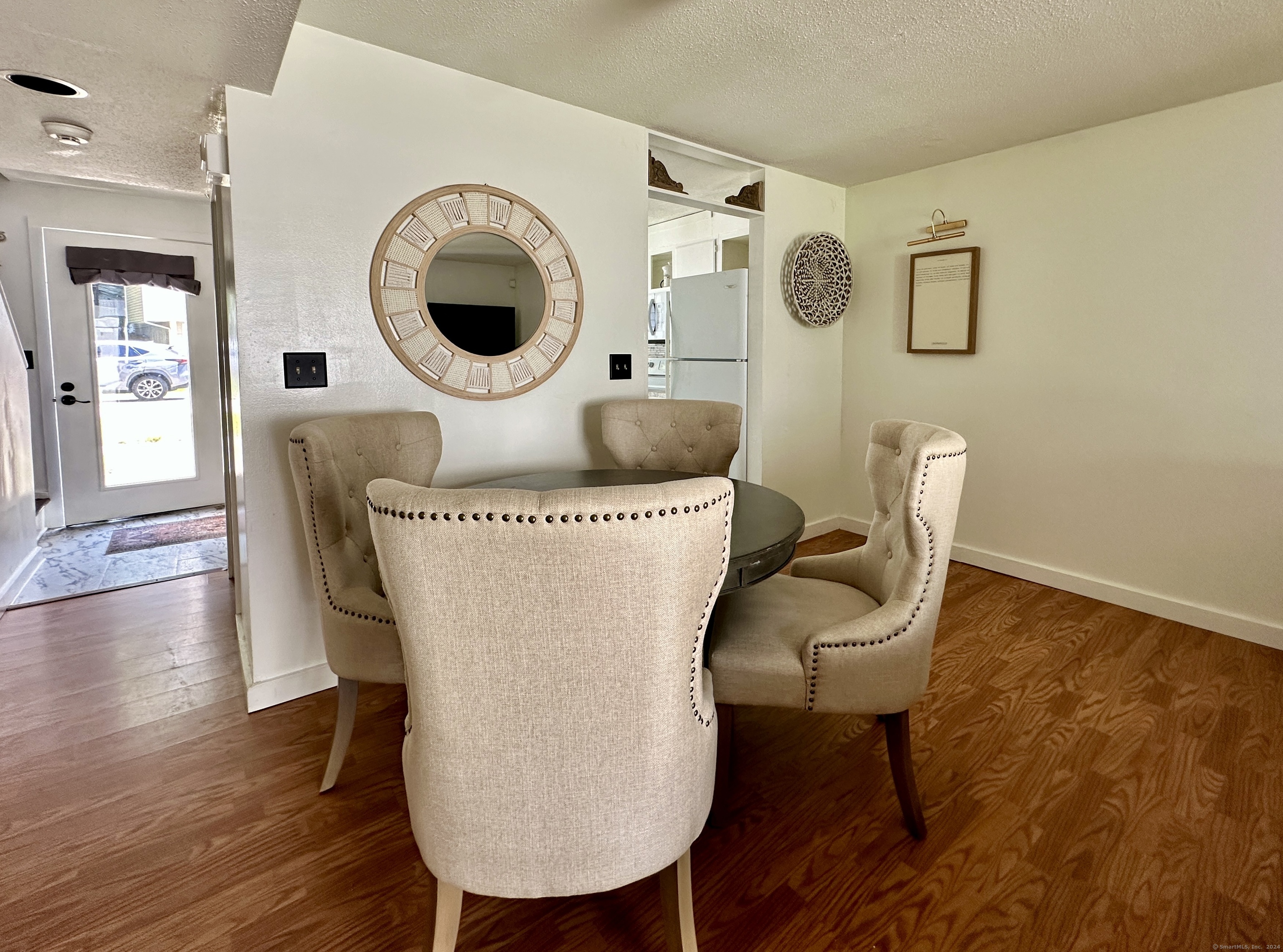 63 Perry Street 108