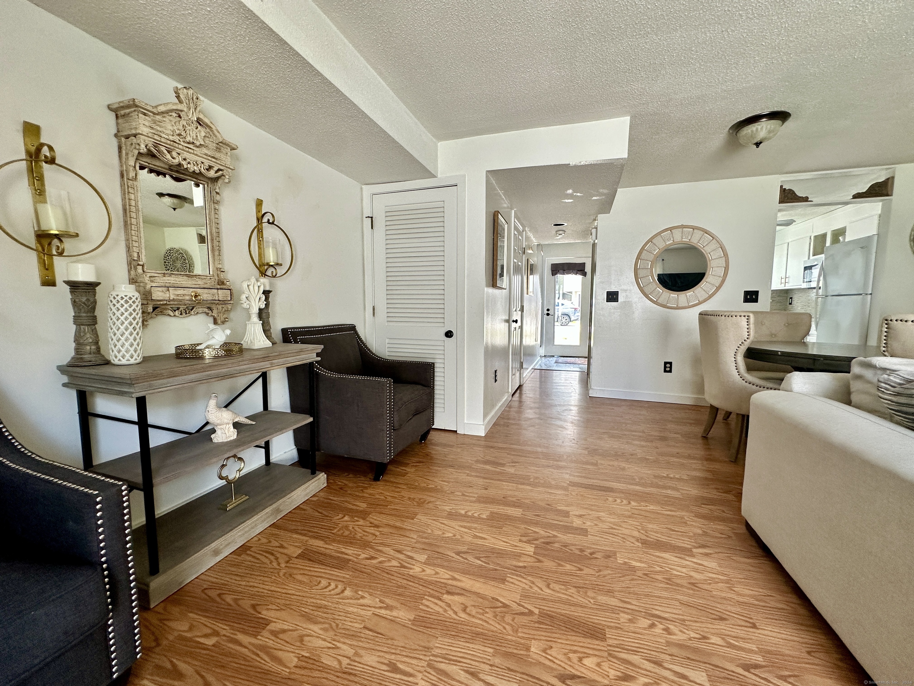 63 Perry Street 108