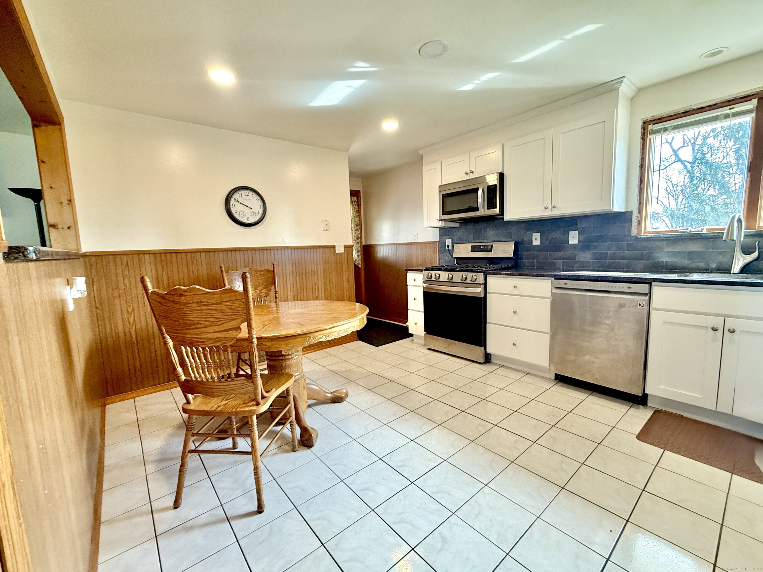 52 Brookline Drive