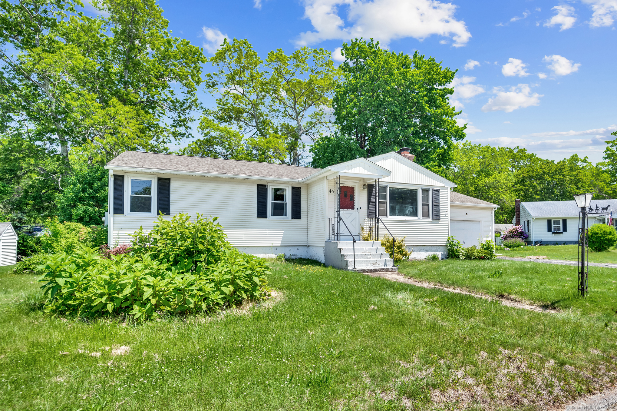 44 Woodland Drive