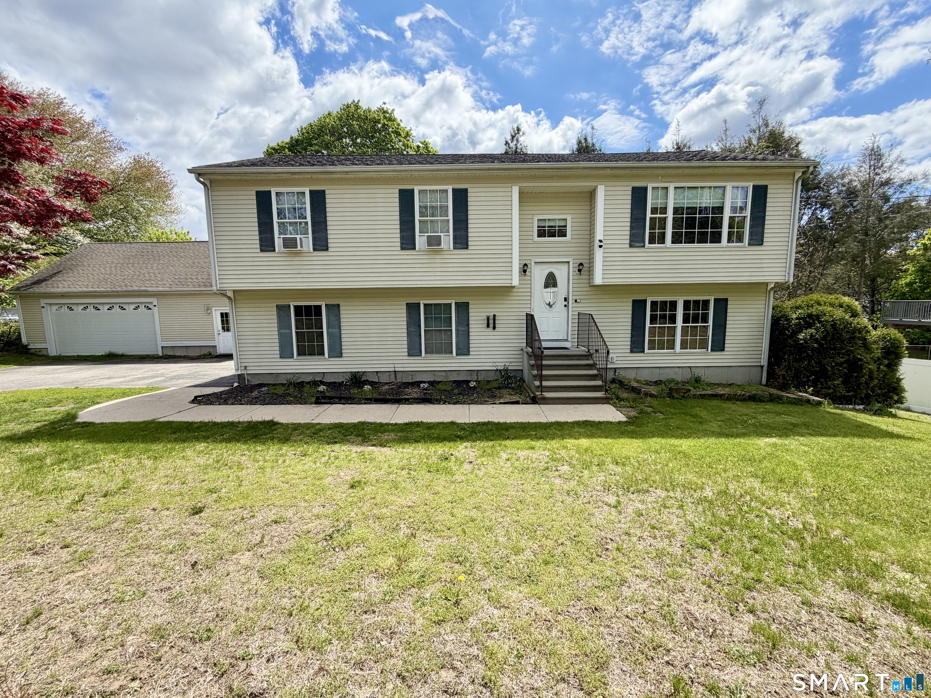 24 Quarry Street