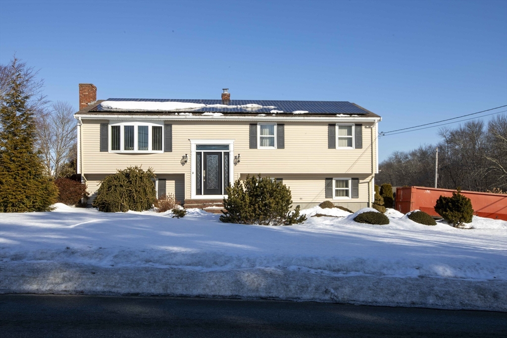 795 Old Warren Rd