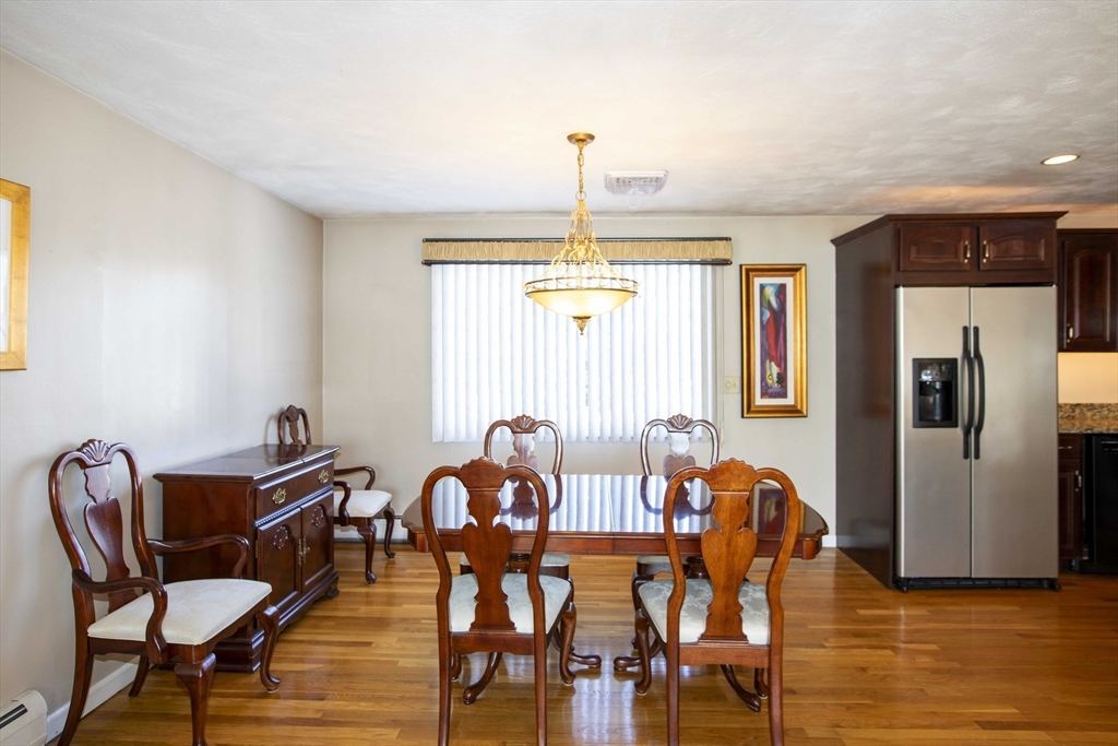 795 Old Warren Rd