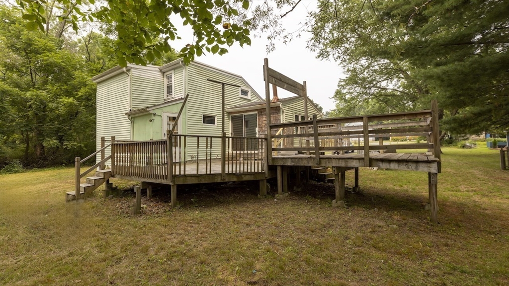 101 Pine Grove Ave