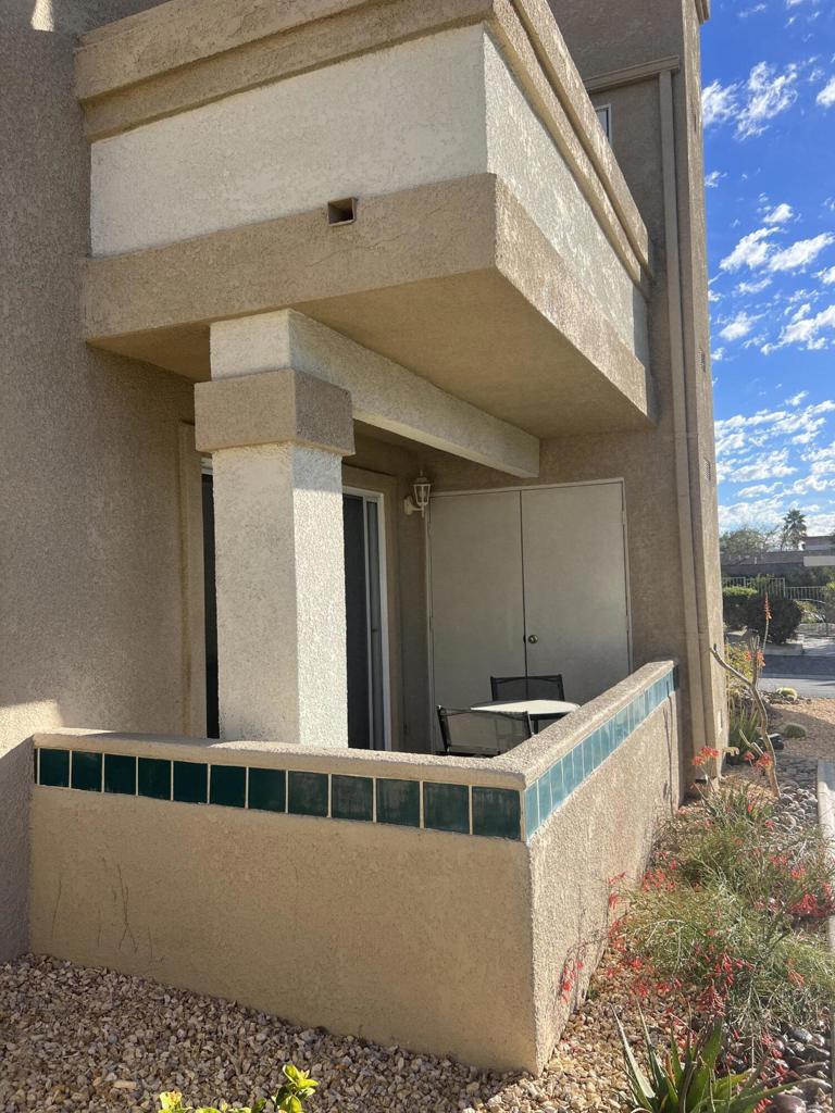 74800 Sheryl Avenue 15-3