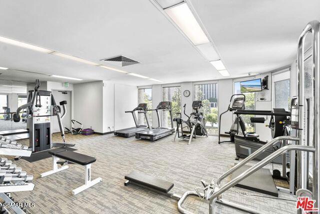 800 W 1st Street 1405