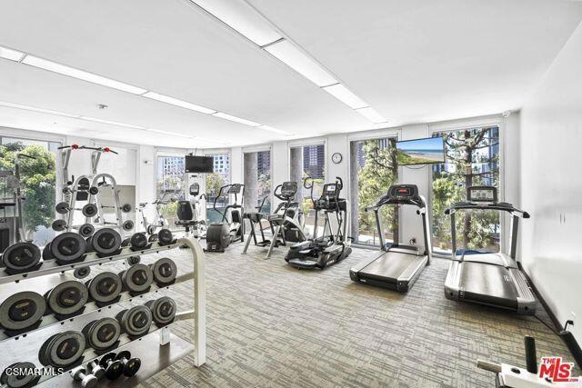 800 W 1st Street 1405