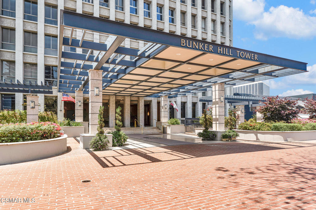 800 W 1st Street 1405