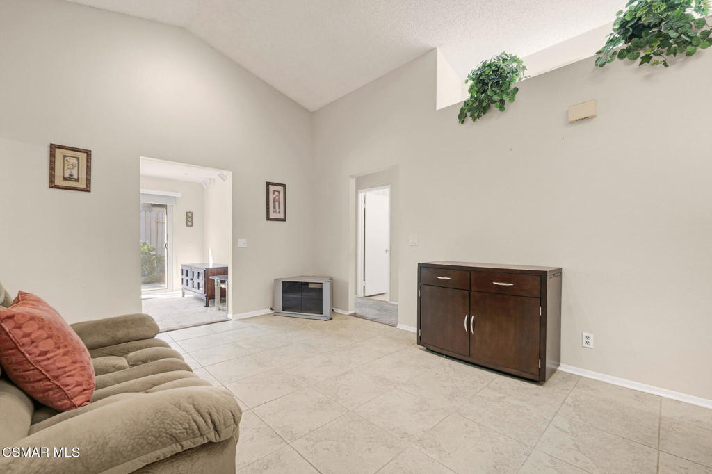 2375 Oak Haven Avenue