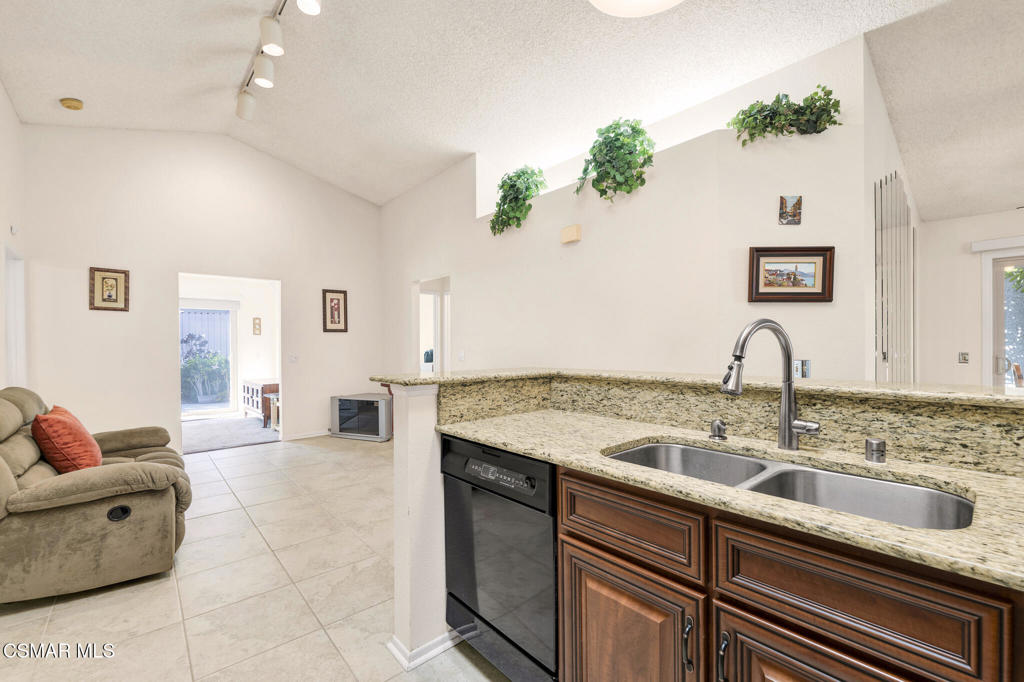 2375 Oak Haven Avenue