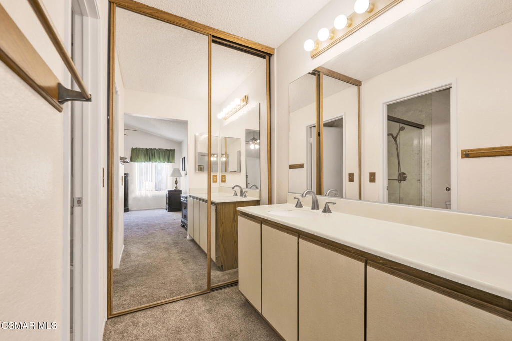 2375 Oak Haven Avenue