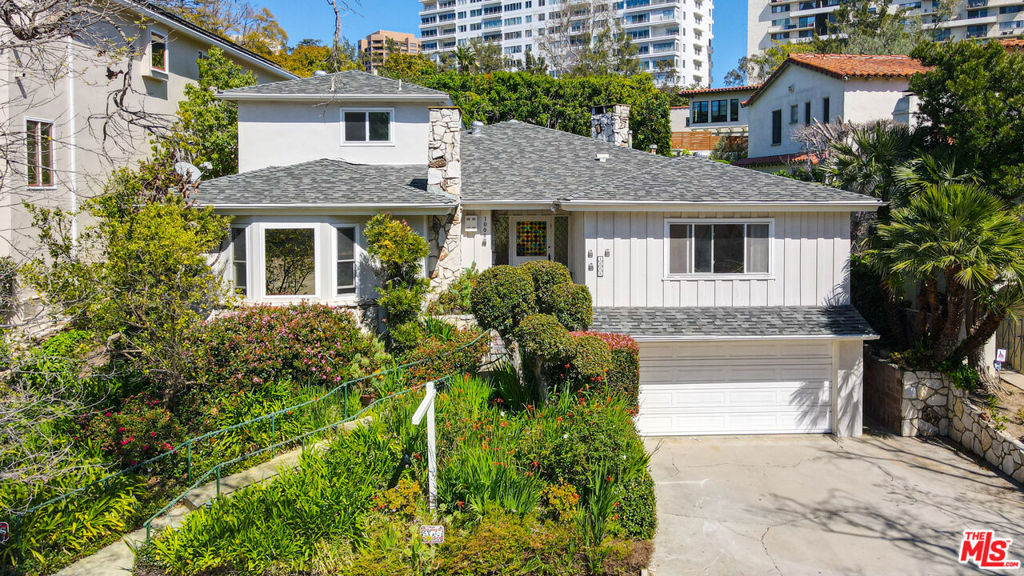 1008 Westholme Avenue
