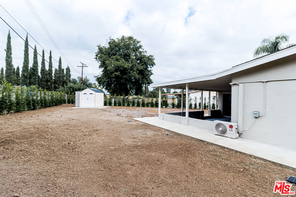 1521 Almena Avenue