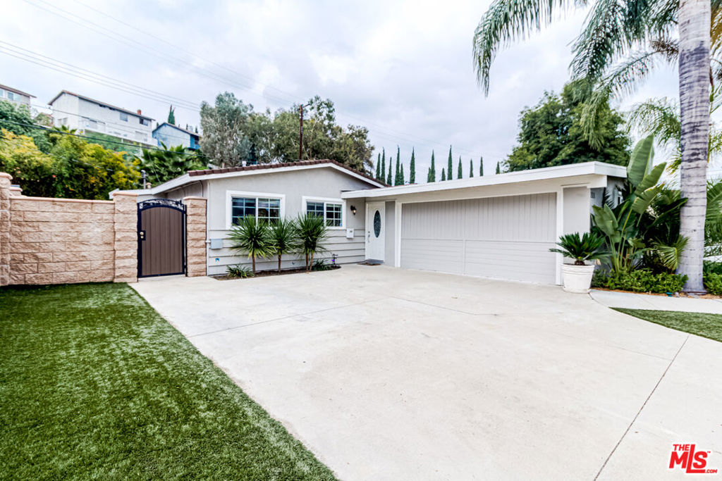 1521 Almena Avenue
