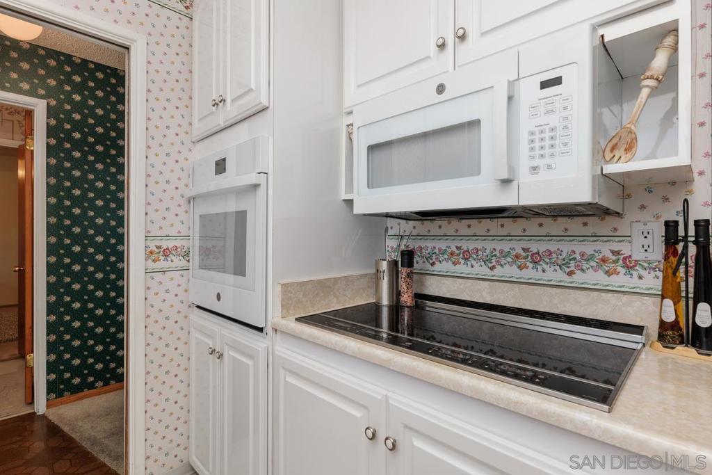 5017 Mount Gaywas Dr