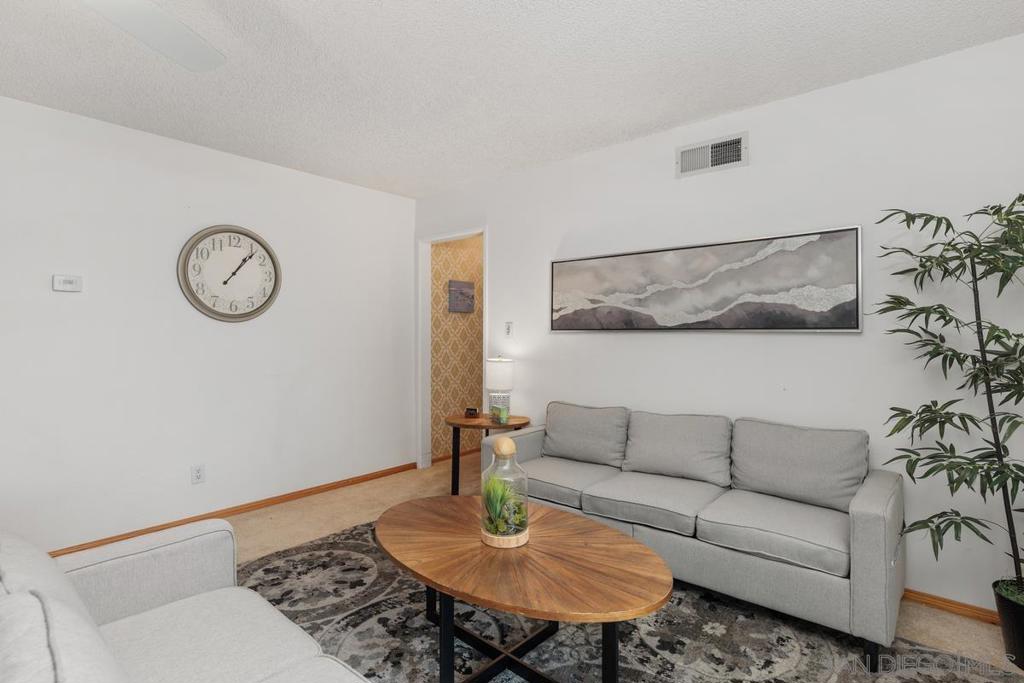 5017 Mount Gaywas Dr