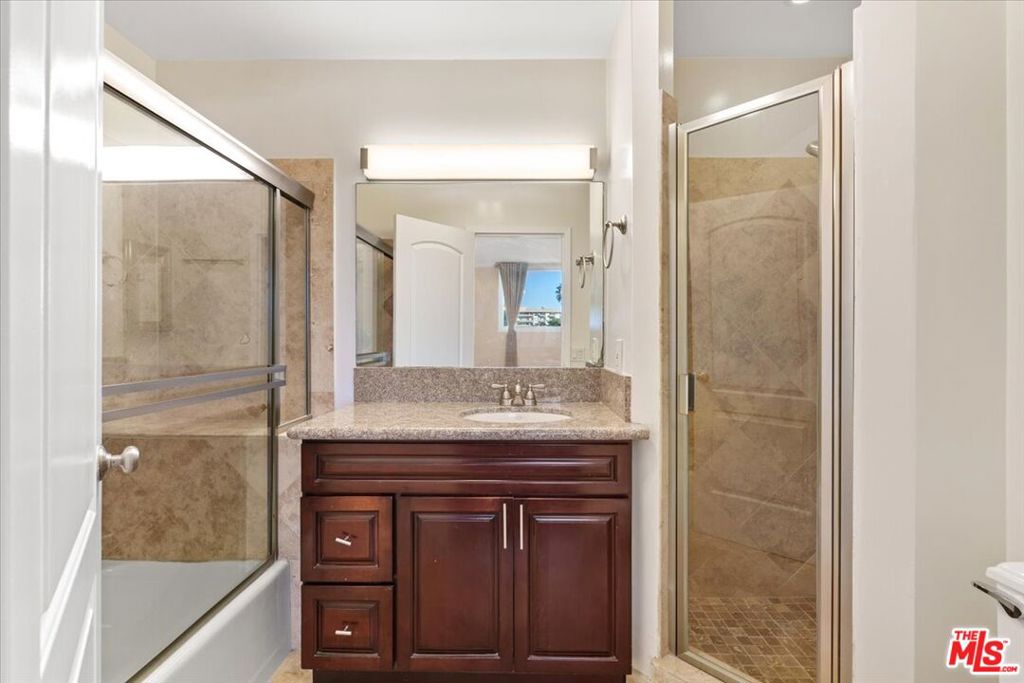 100 S Doheny Drive 421