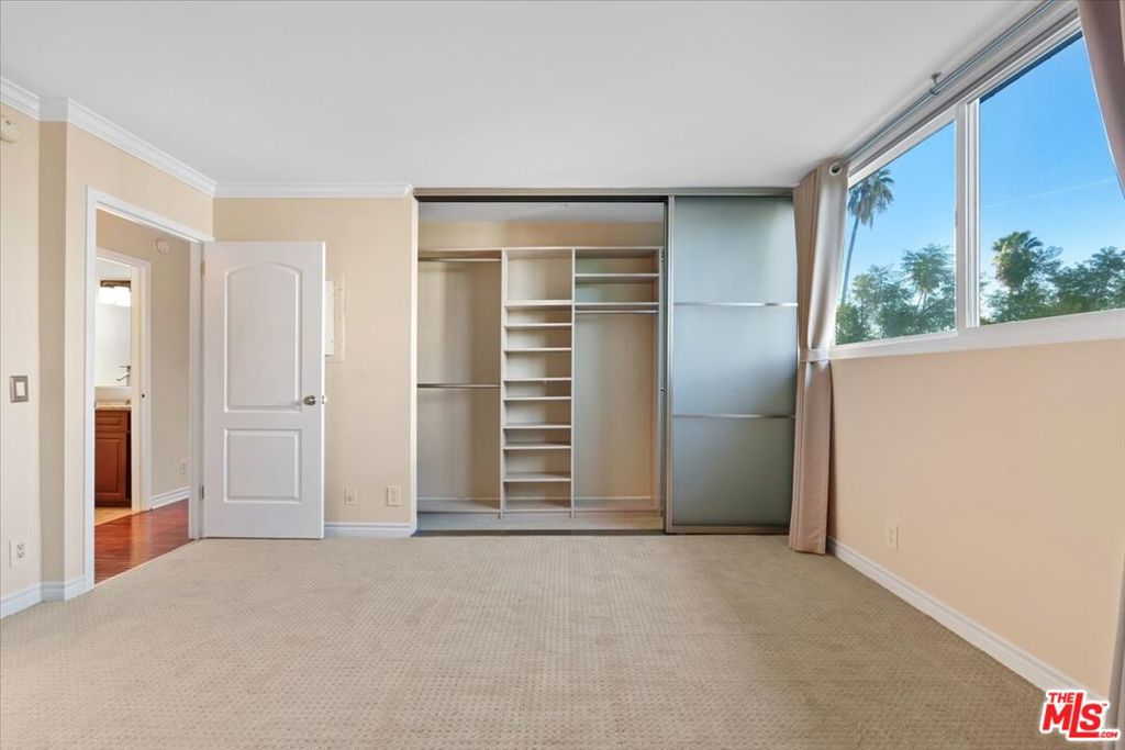 100 S Doheny Drive 421