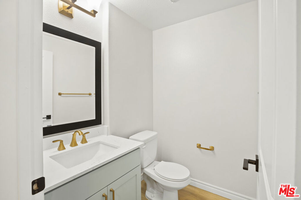 1901 N Buena Vista Street 02-311