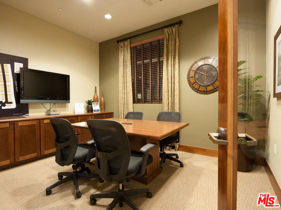 1901 N Buena Vista Street 02-311