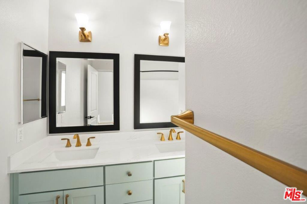 1901 N Buena Vista Street 02-311