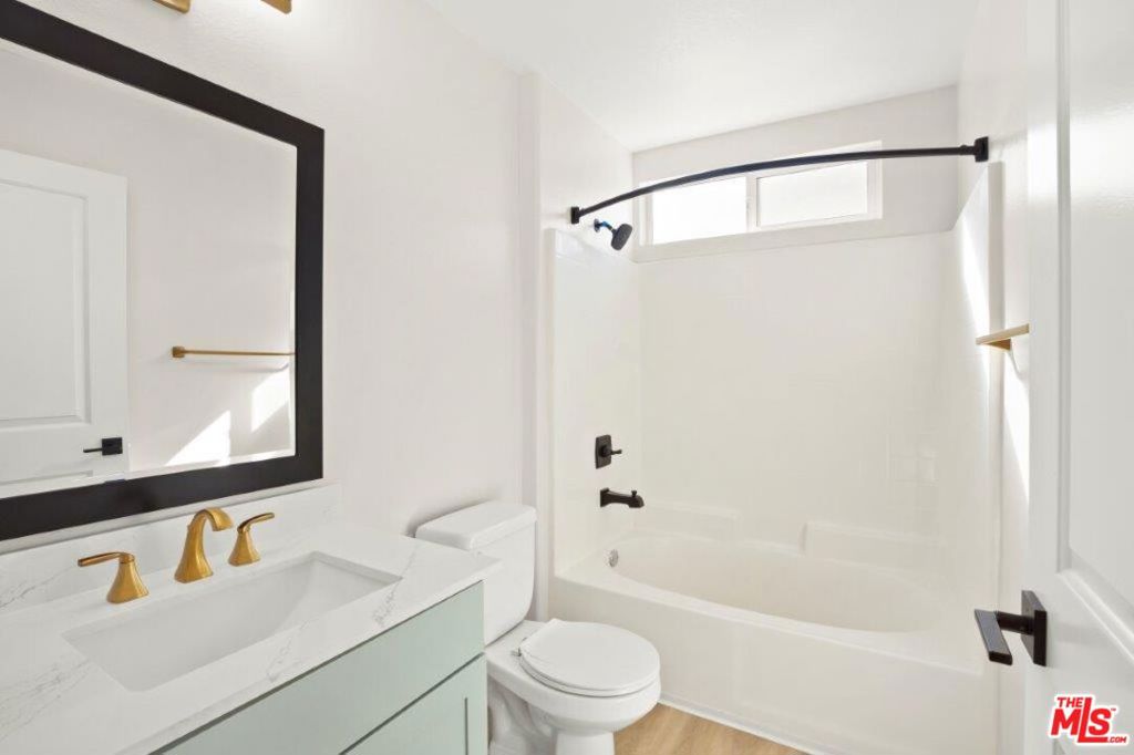 1901 N Buena Vista Street 02-311