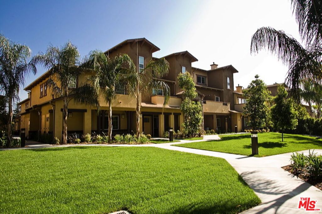 1901 N Buena Vista Street 02-311