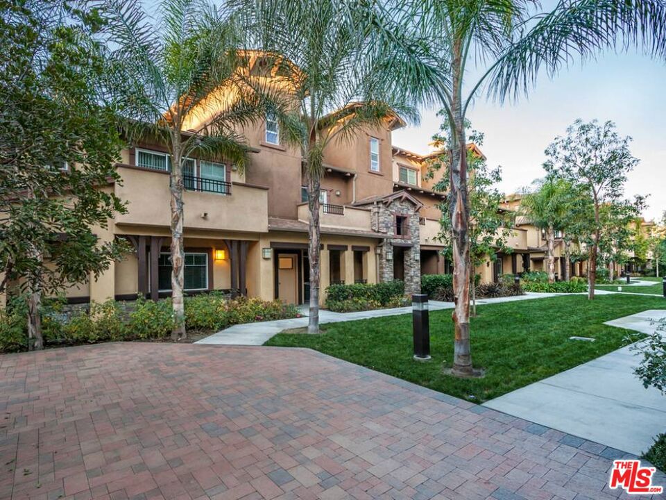 1901 N Buena Vista Street 02-311