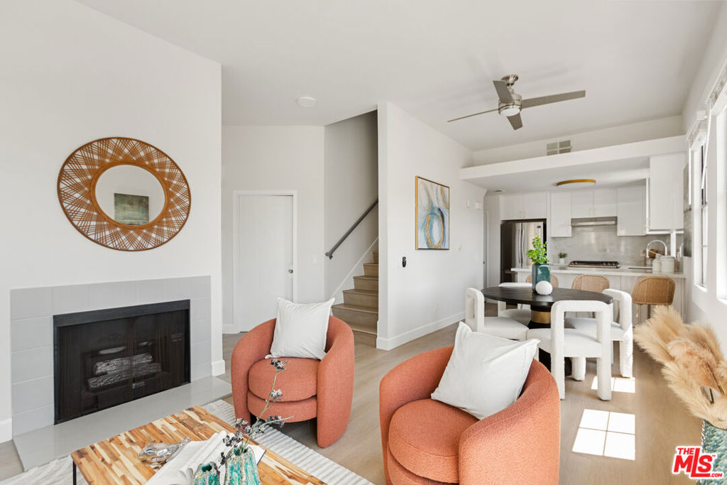 3711 Baldwin Street 202