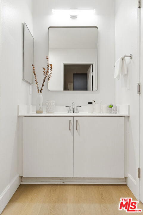 3711 Baldwin Street 202