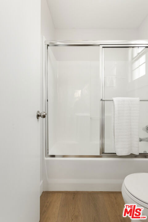 3711 Baldwin Street 202