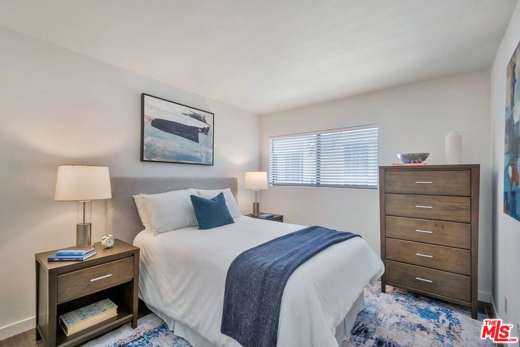 869 S Wooster Street 101