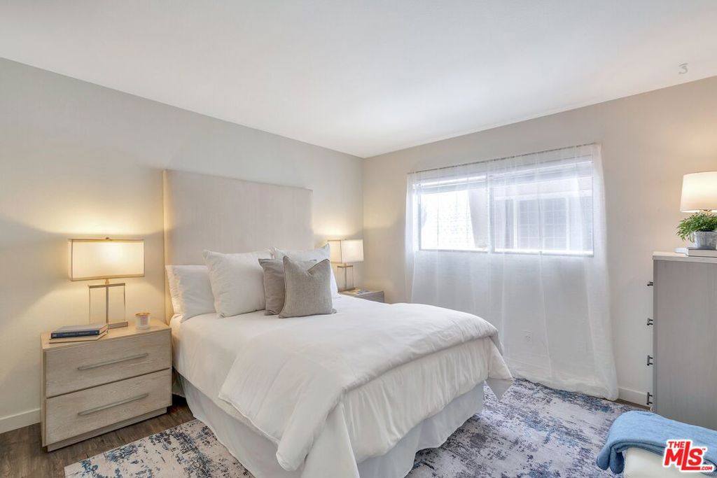 869 S Wooster Street 101