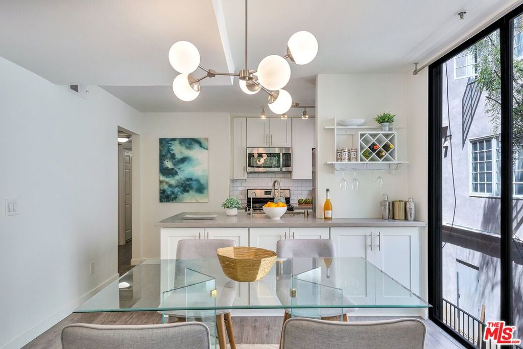 869 S Wooster Street 101