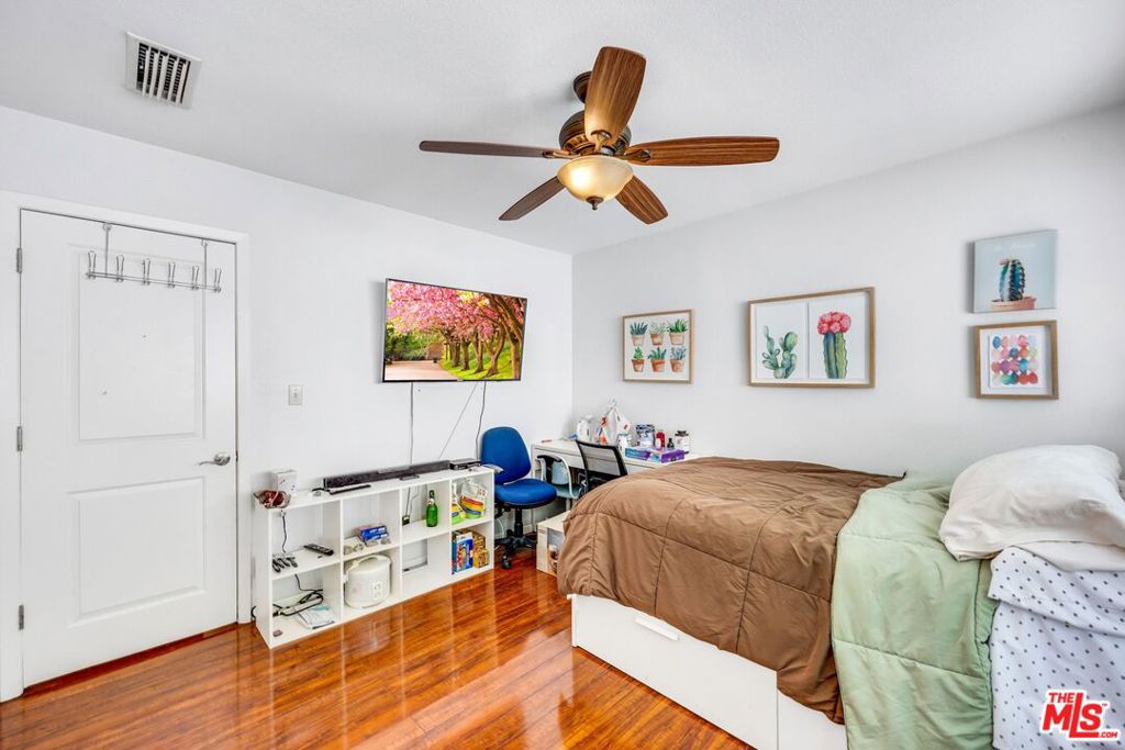 1399 N Shirlmar Avenue