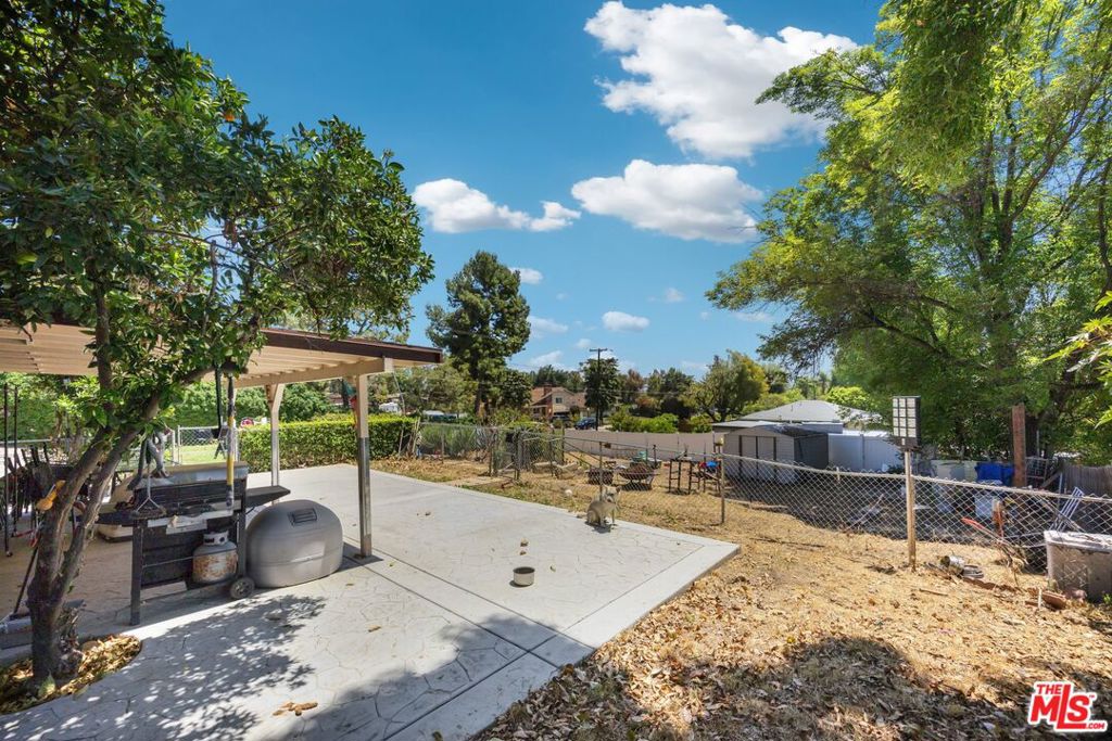 1399 N Shirlmar Avenue