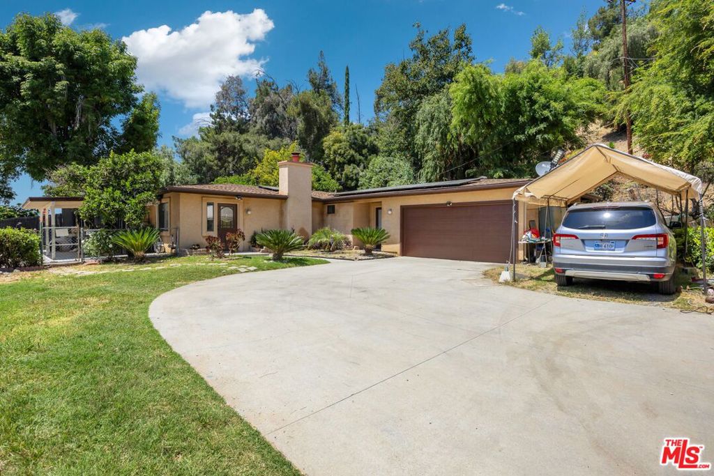 1399 N Shirlmar Avenue