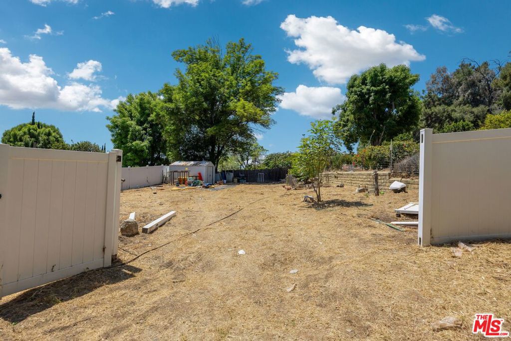 1399 N Shirlmar Avenue