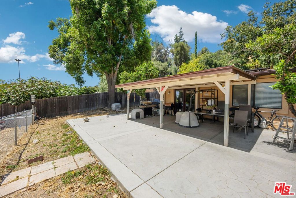 1399 N Shirlmar Avenue