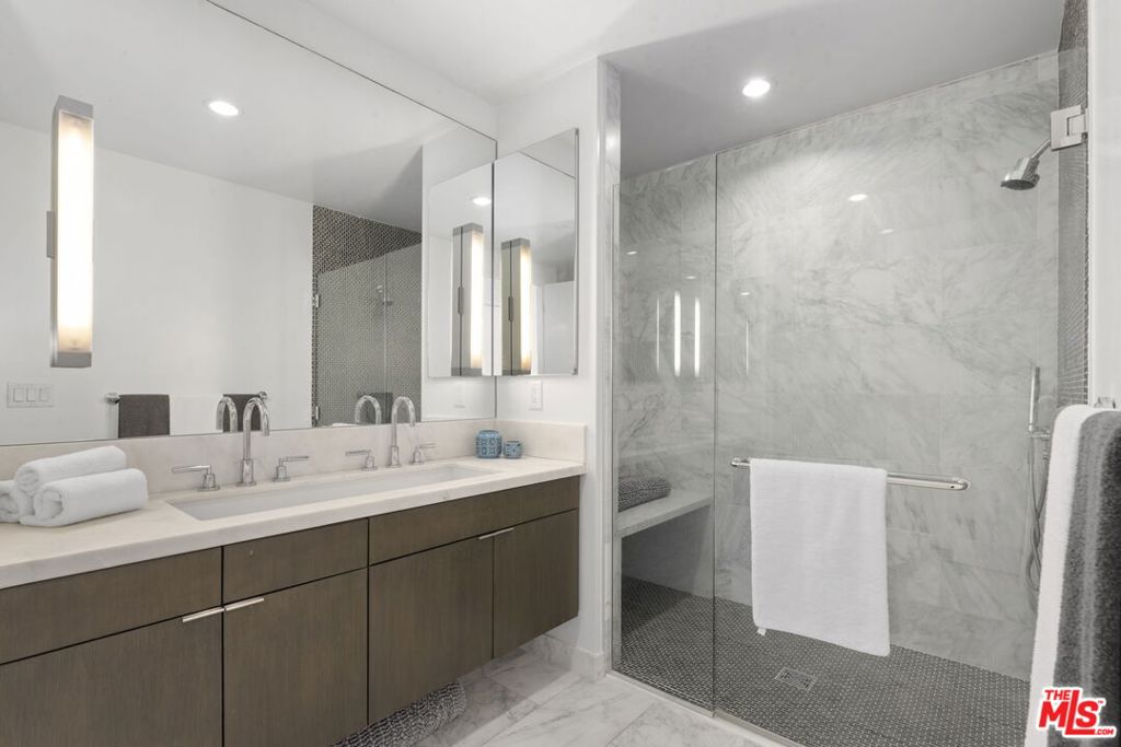 1705 Ocean Avenue 509